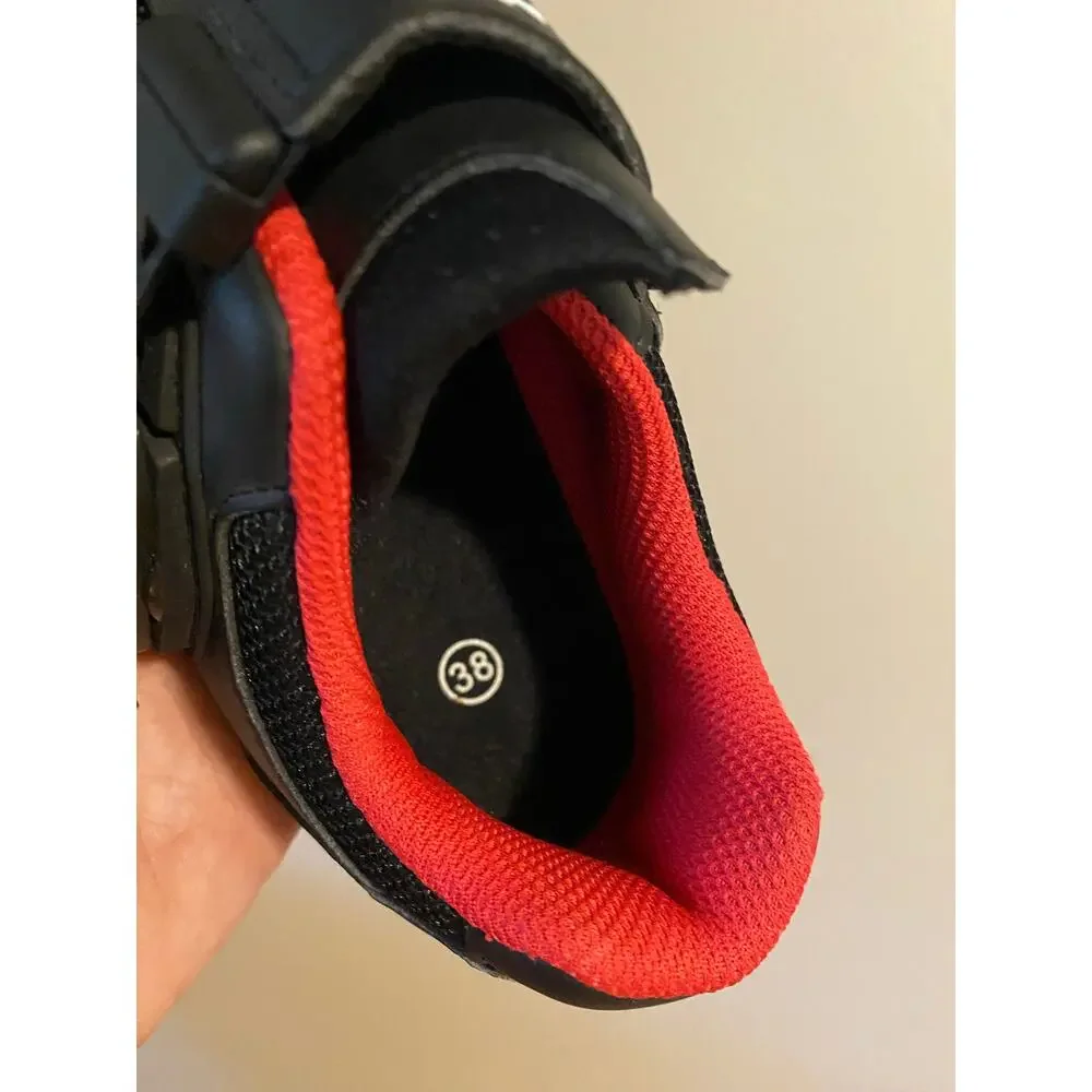 EUC Peleton cleats 38 US 7.5
